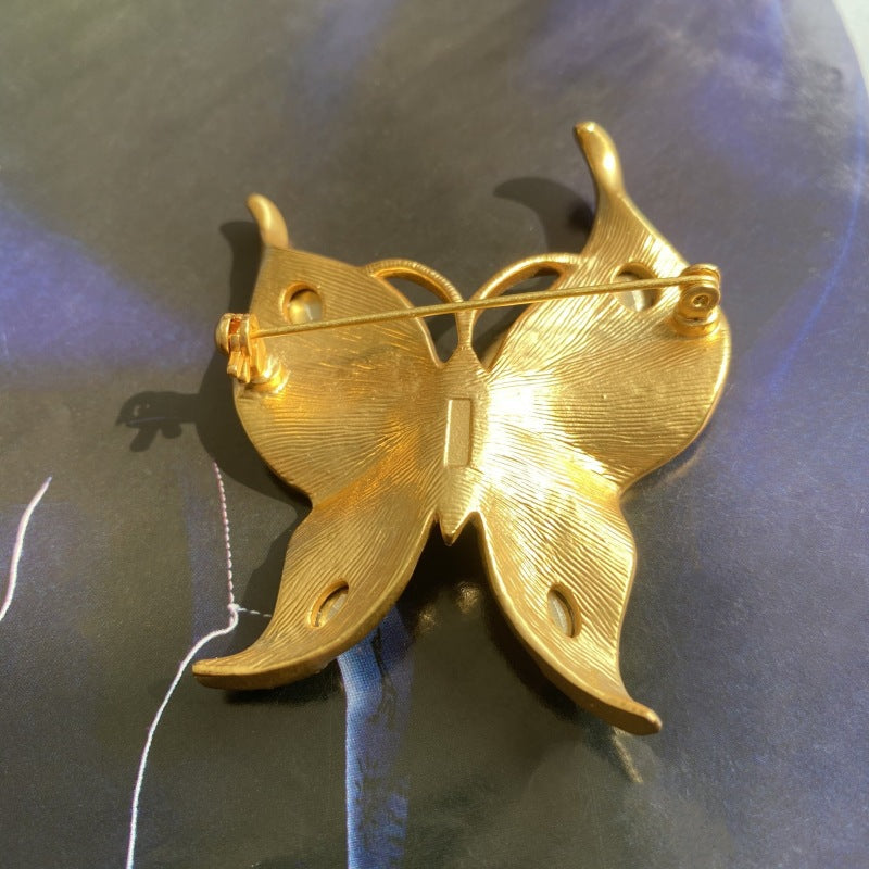 Diamonds Butterfly Shape Brooch Hypoallergenic Gorgeous Jewelry