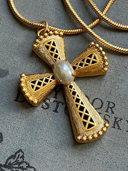 Vintage Jewelry Hollow Cross Necklace Inlaid With Pearls