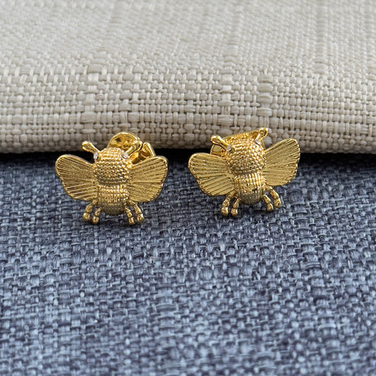 24k Gold Plated Earrings With Bee And Daisy
