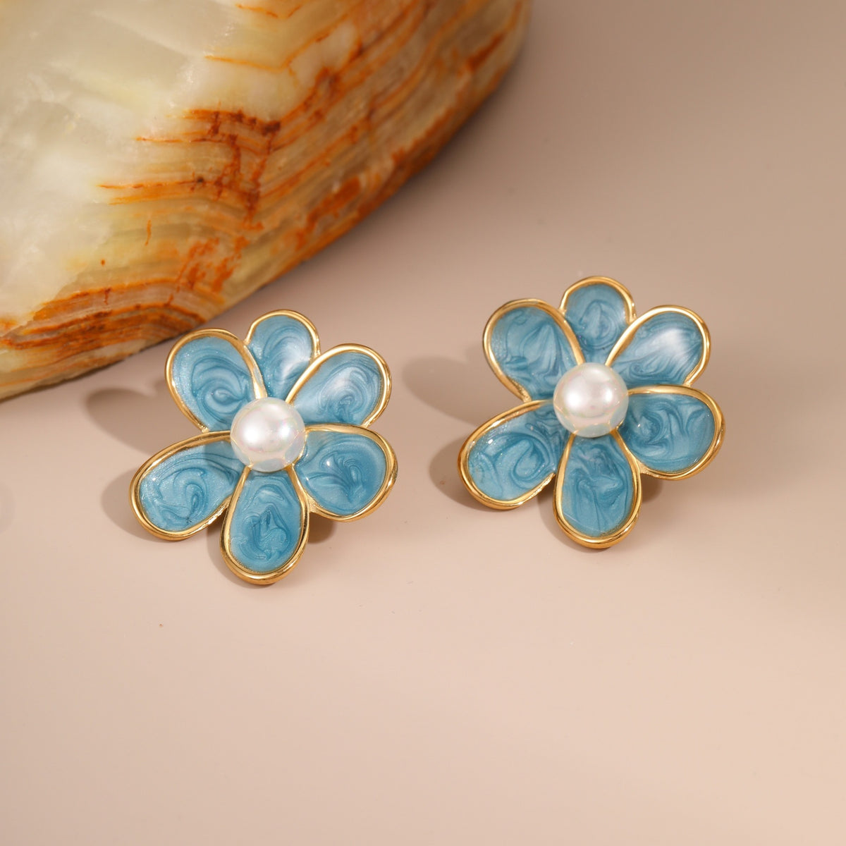 18k Gold Plated Flowers Pearl Earrings Gorgeous Titanum Steel Jewelry