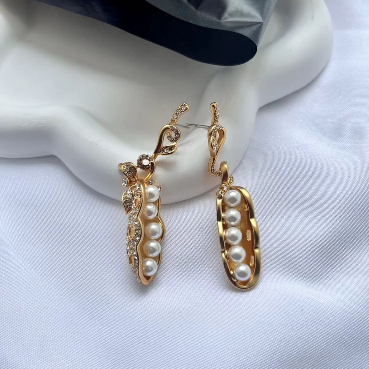 24K Solid Gold Plated Vintage Diamond Earrings With Pea Pods Pearl