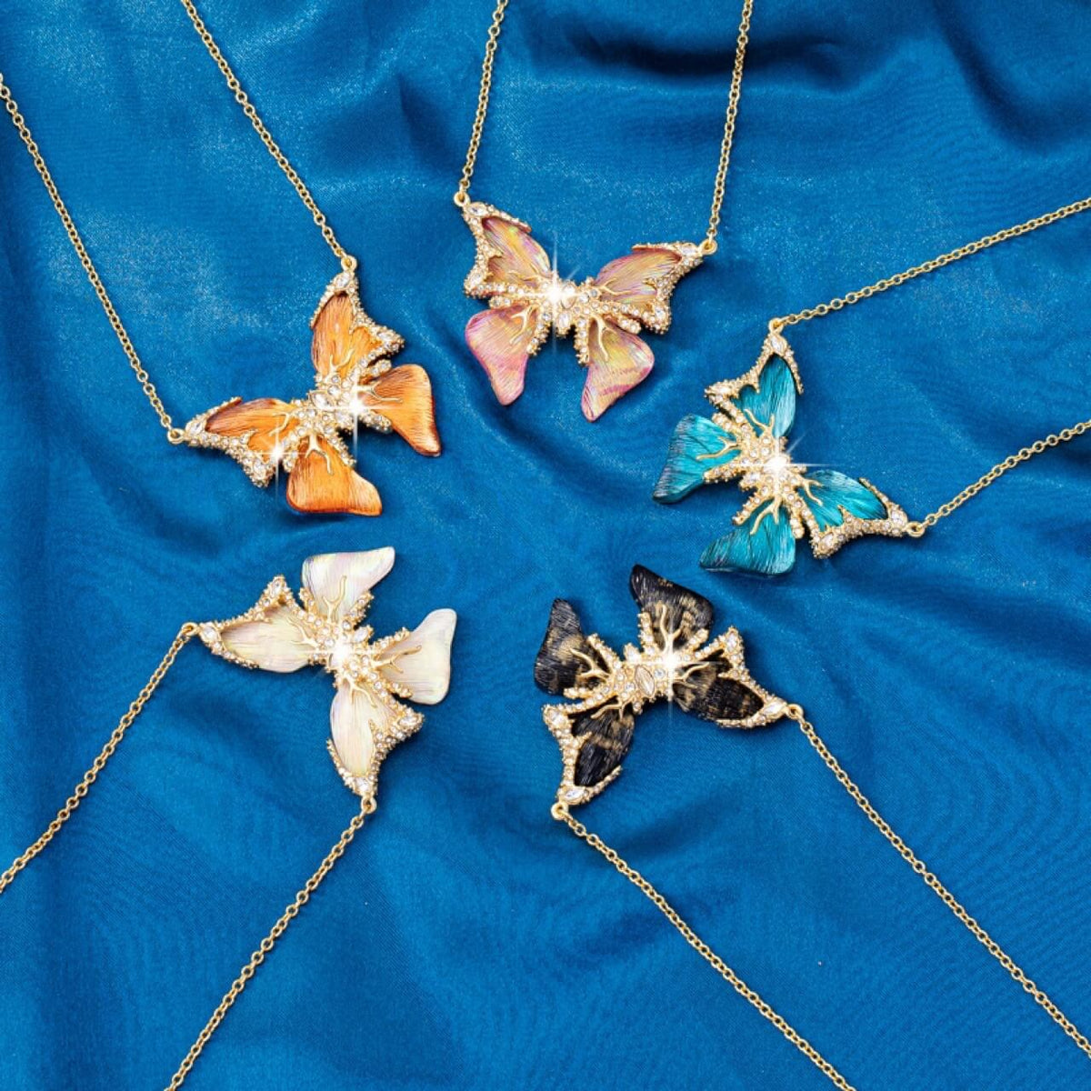 Vintage Jewelry Pearl Butterfly Necklace