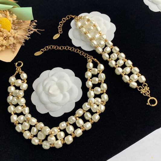Vintage Jewelry Set Pearl Bracelet Necklace