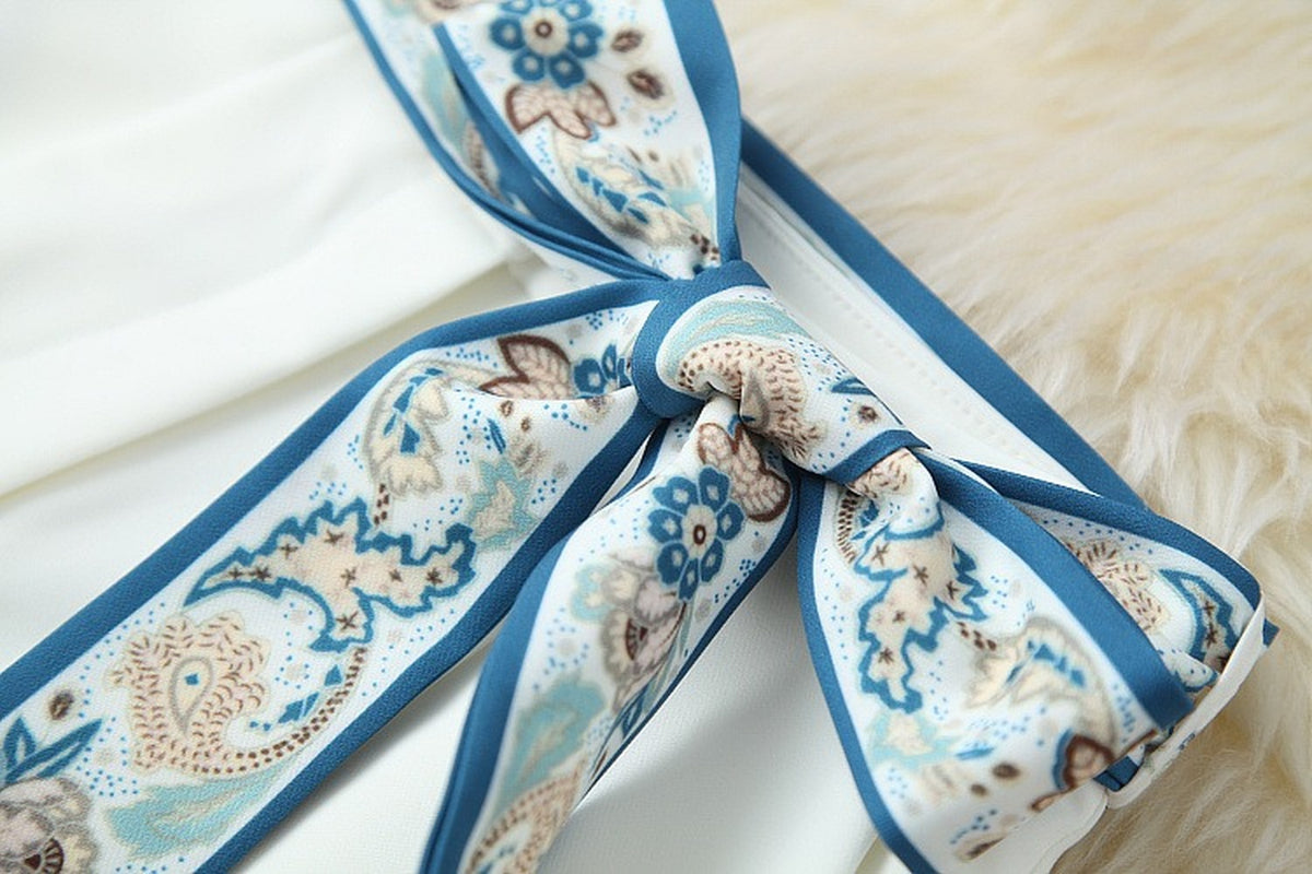 Elegant Floral Print Lantern Sleeve Shirt Belt Shorts Two-piece Set