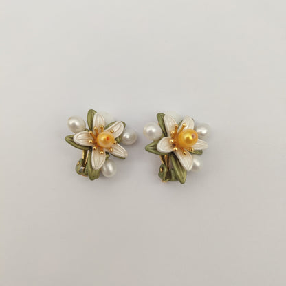 Genuine Freshwater Pearls Flower Earrings With Silver Needle