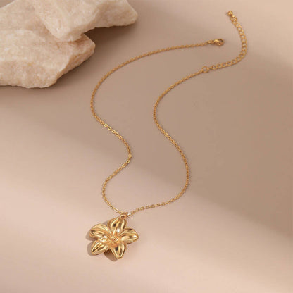18k Gold Plated Flowers Necklace Earrings Open Size Rings Gorgeous Jewelry Set
