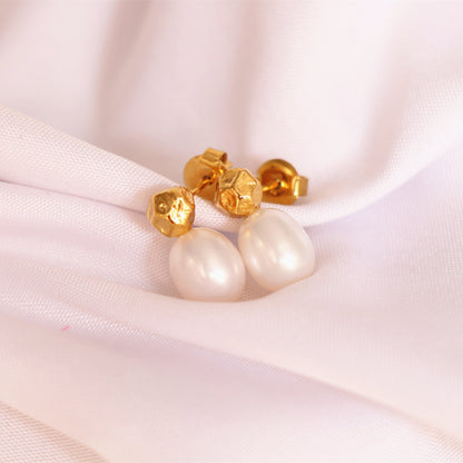 Gorgeous 24k Gold Plated Freshwater Pearl Earrings