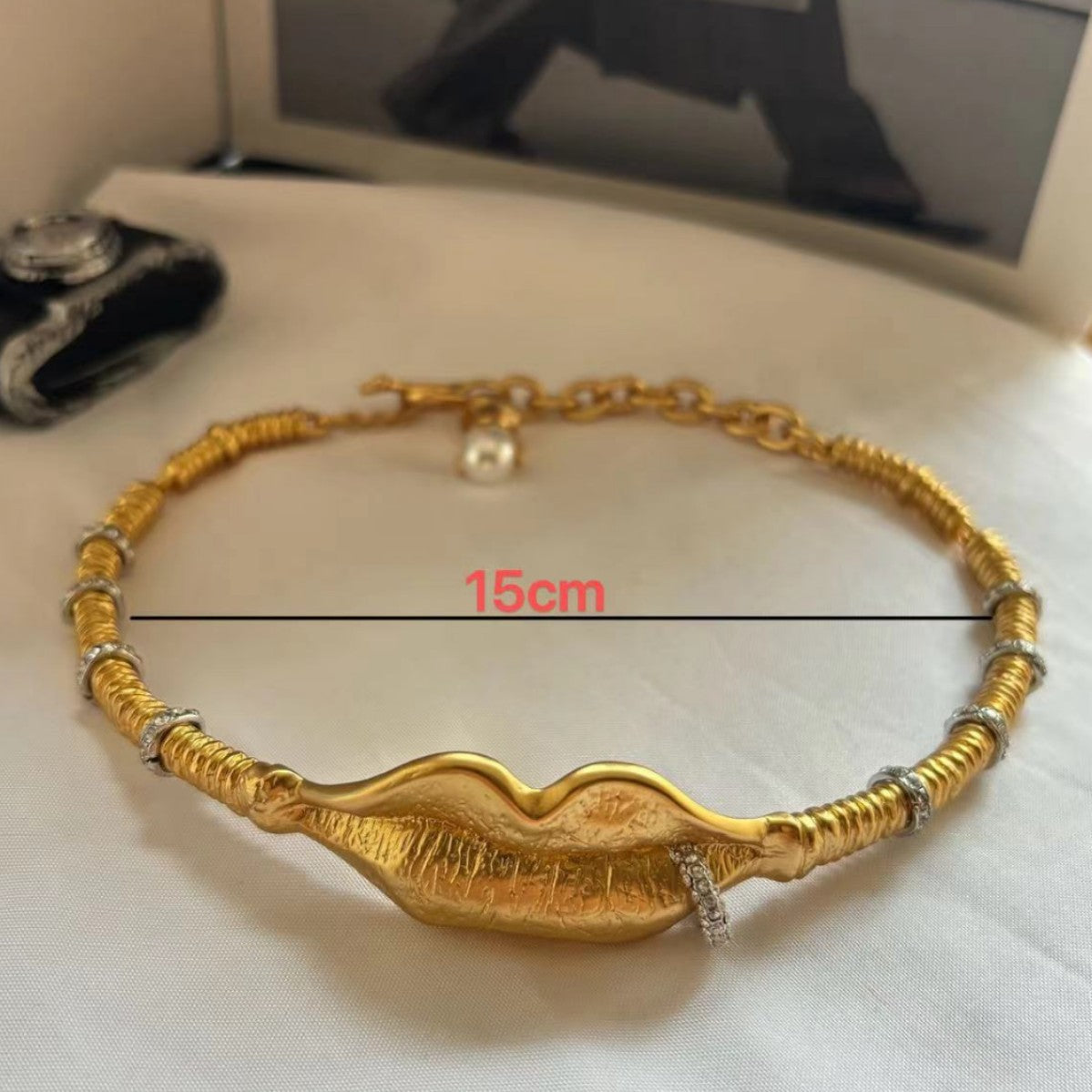 24K Gold Plated Hypoallergenic Copper Pearl Diamond Mouth Pendant Necklace