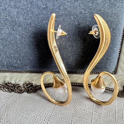 925 Silver Needle Flower Curved Earrings Hypoallergenic Copper Gold-Plated Jewelry
