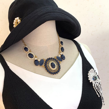 Vintage Jewelry Gold Designer Diamond Necklace