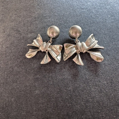 Vintage Gold Bow Knot Designer Drop Earrings Clip on Earrings