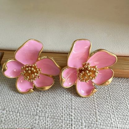 Vintage Jewelry Designer Gorgeous Enamel Flower Studs Gold Earrings