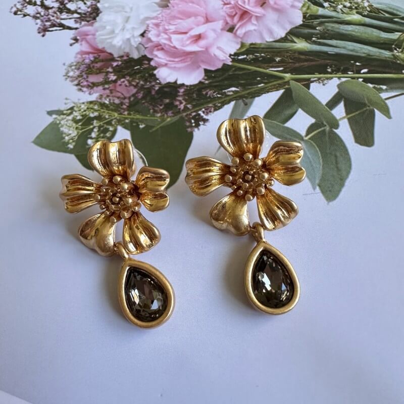 Vintage Jewelry Diamond Flower Drop Earrings