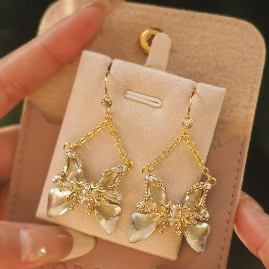 Vintage Jewelry Pearl Butterfly Earrings