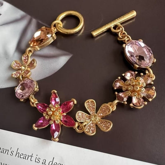 Vintage Jewelry Diamonds Floral Bracelet