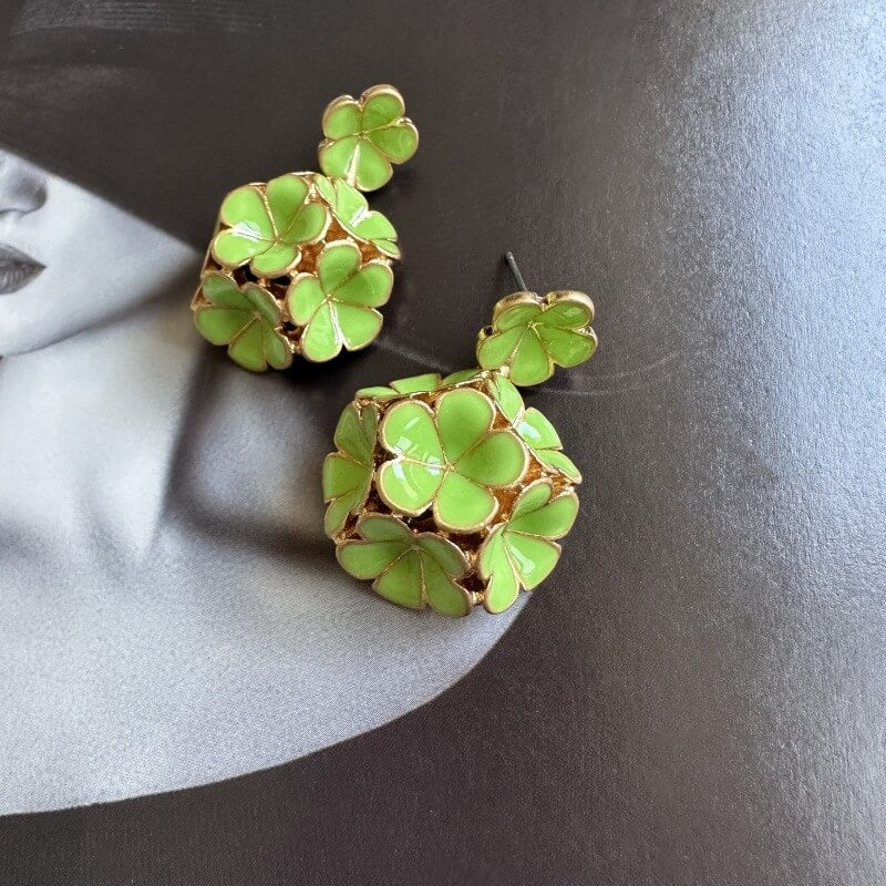 Vintage Jewelry Diamonds Flower Drop Earrings