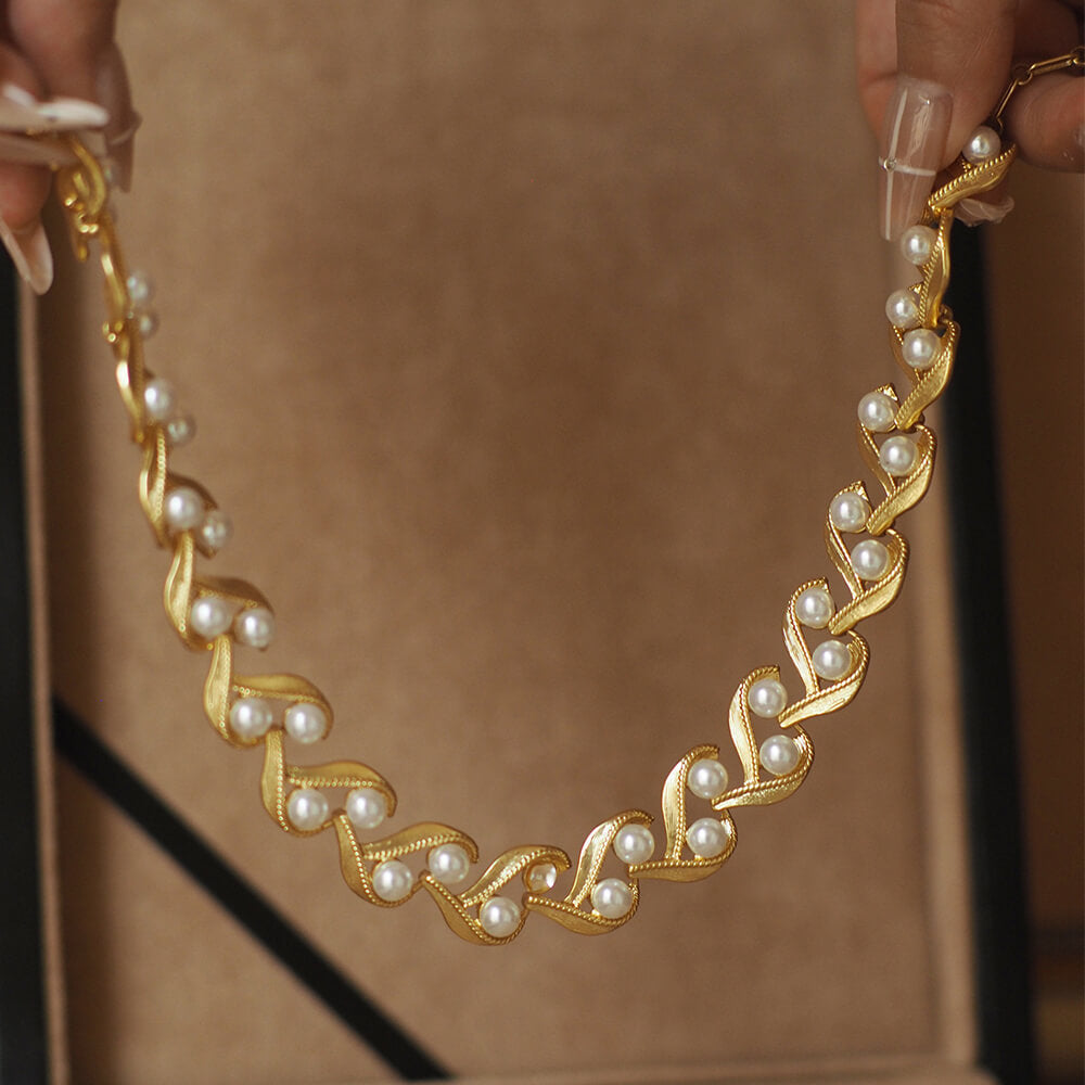 Vintage Jewelry Set Gold Pearl Necklace Earrings