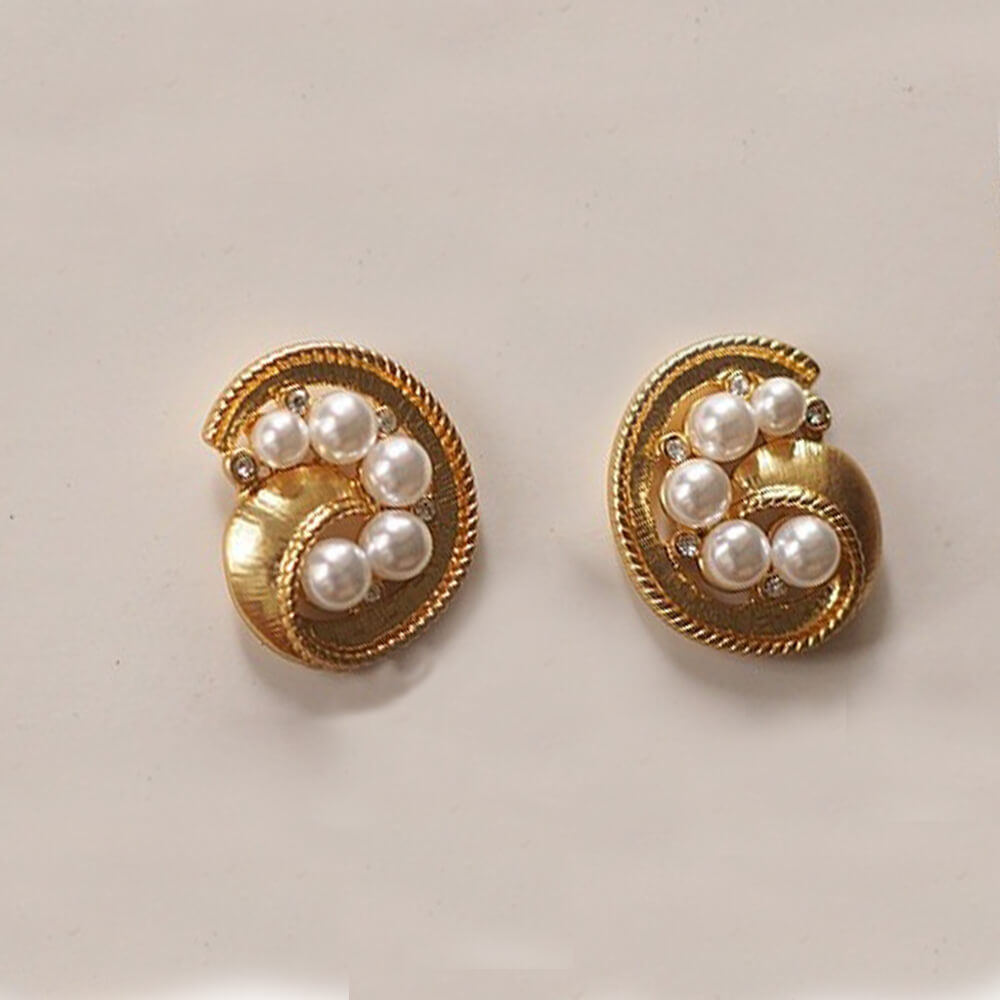 Vintage Jewelry Set Gold Pearl Necklace Earrings