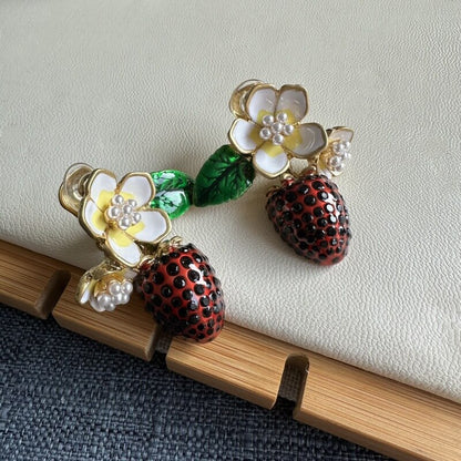 Hand-painted Enamel Clip On Earrings Hypoallergenic Flower Strawberry Pearls Earring