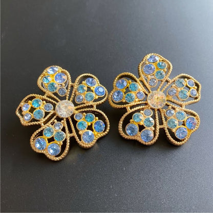 Hollow Petal Colorful Rhinestone Pearls Stud Earrings Gold Plated