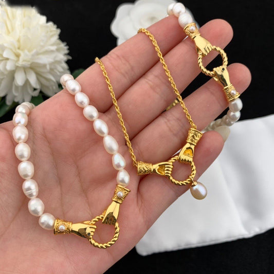 Freshwater Pearls Hand in Hand Necklaces Bracelet