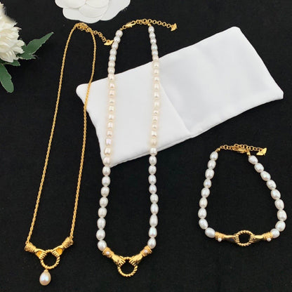 Freshwater Pearls Hand in Hand Necklaces Bracelet
