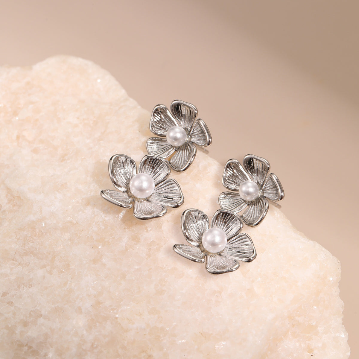 18k Gold Plated Pearl Earrings Gorgeous Flowers Bow Jewelry