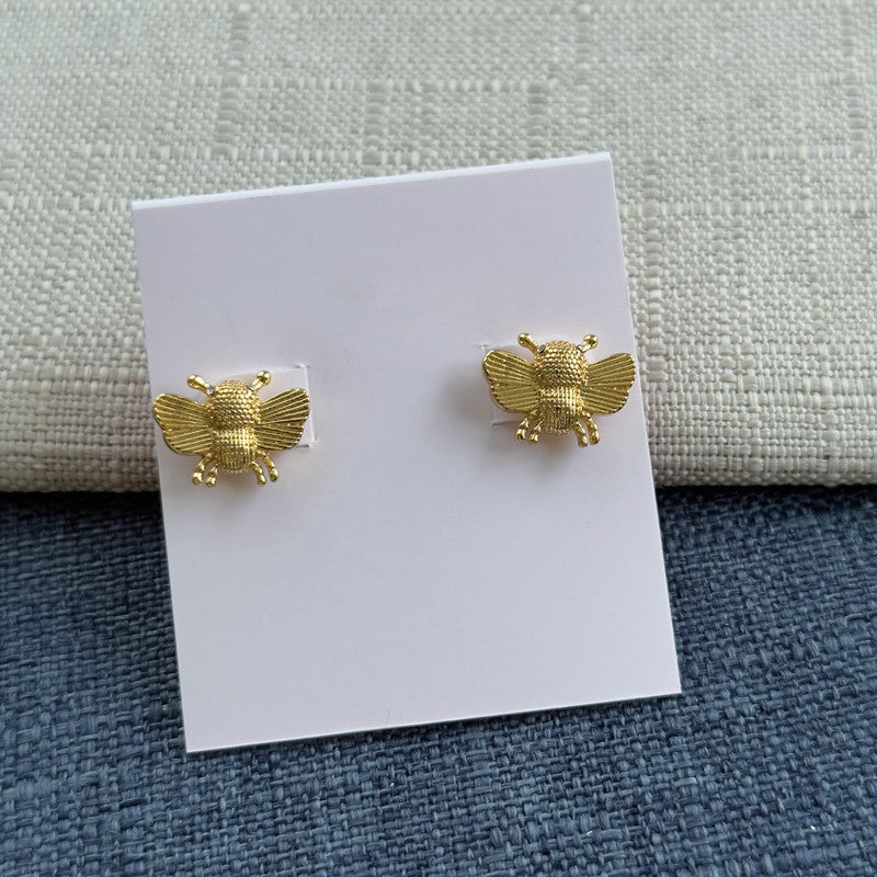 24k Gold Plated Earrings With Bee And Daisy