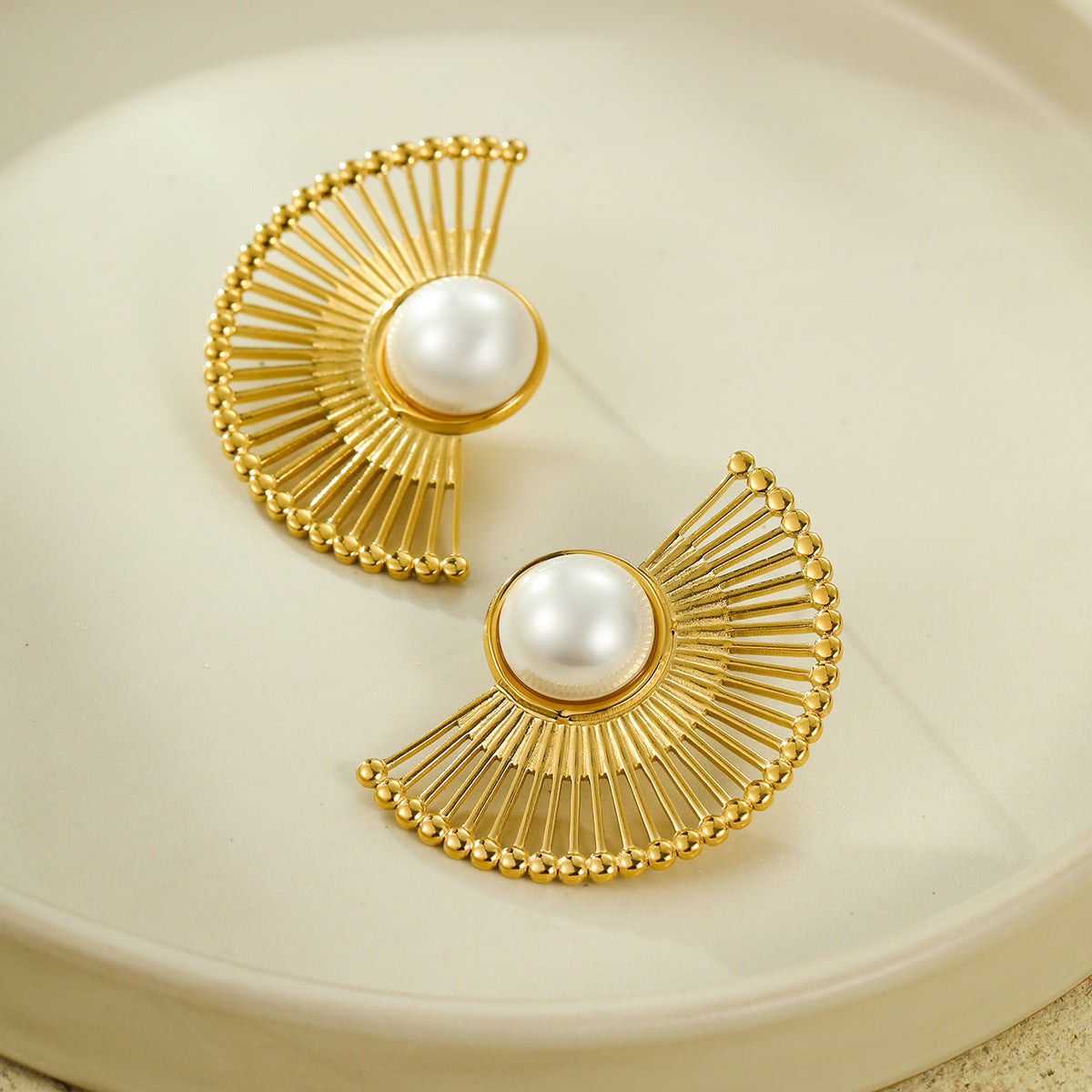 18k Gold Plated Scalloped Pearl Stainless Steel Earrings
