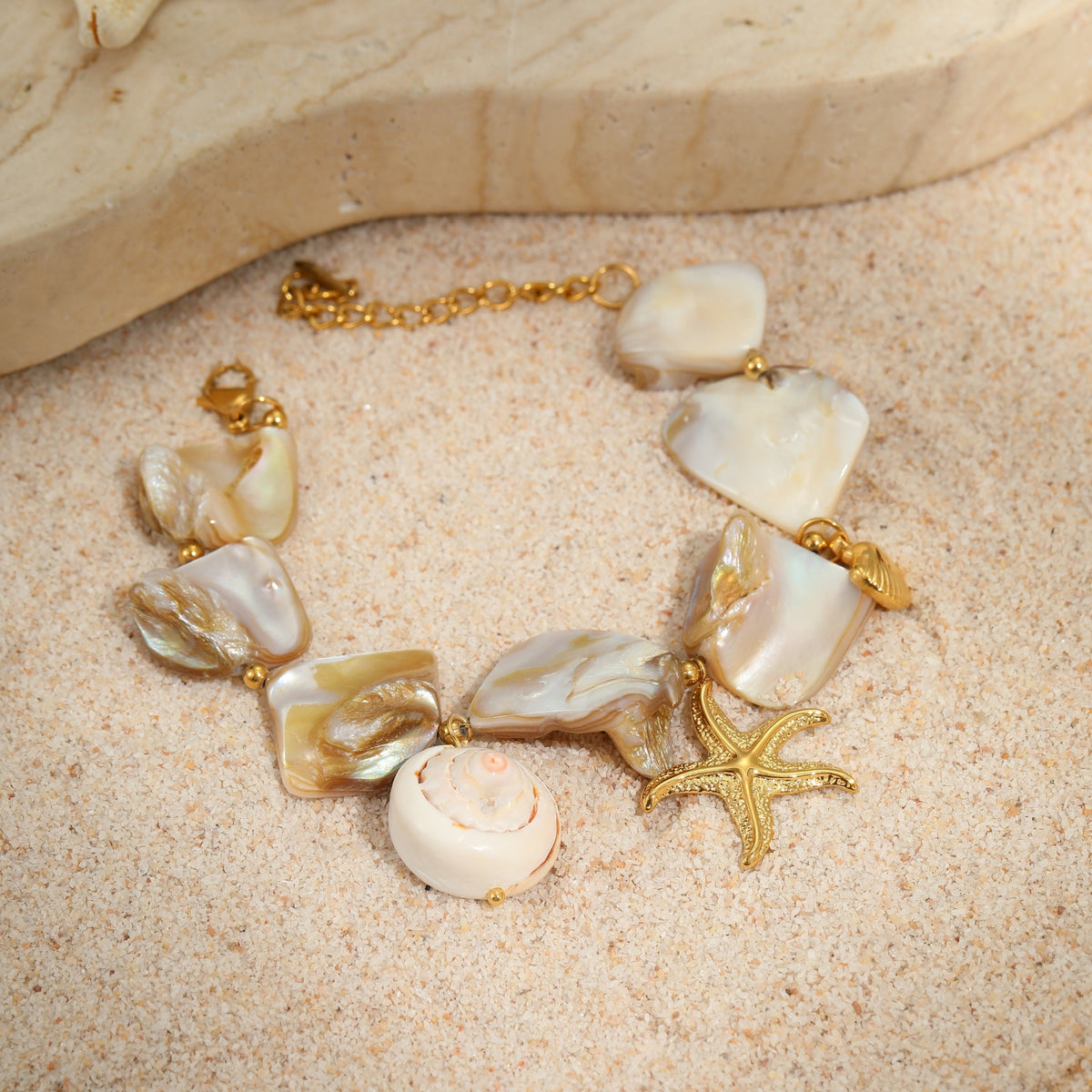 18k Gold Plated Titanium Steel Bracelet Gorgeous Shell Jewelry