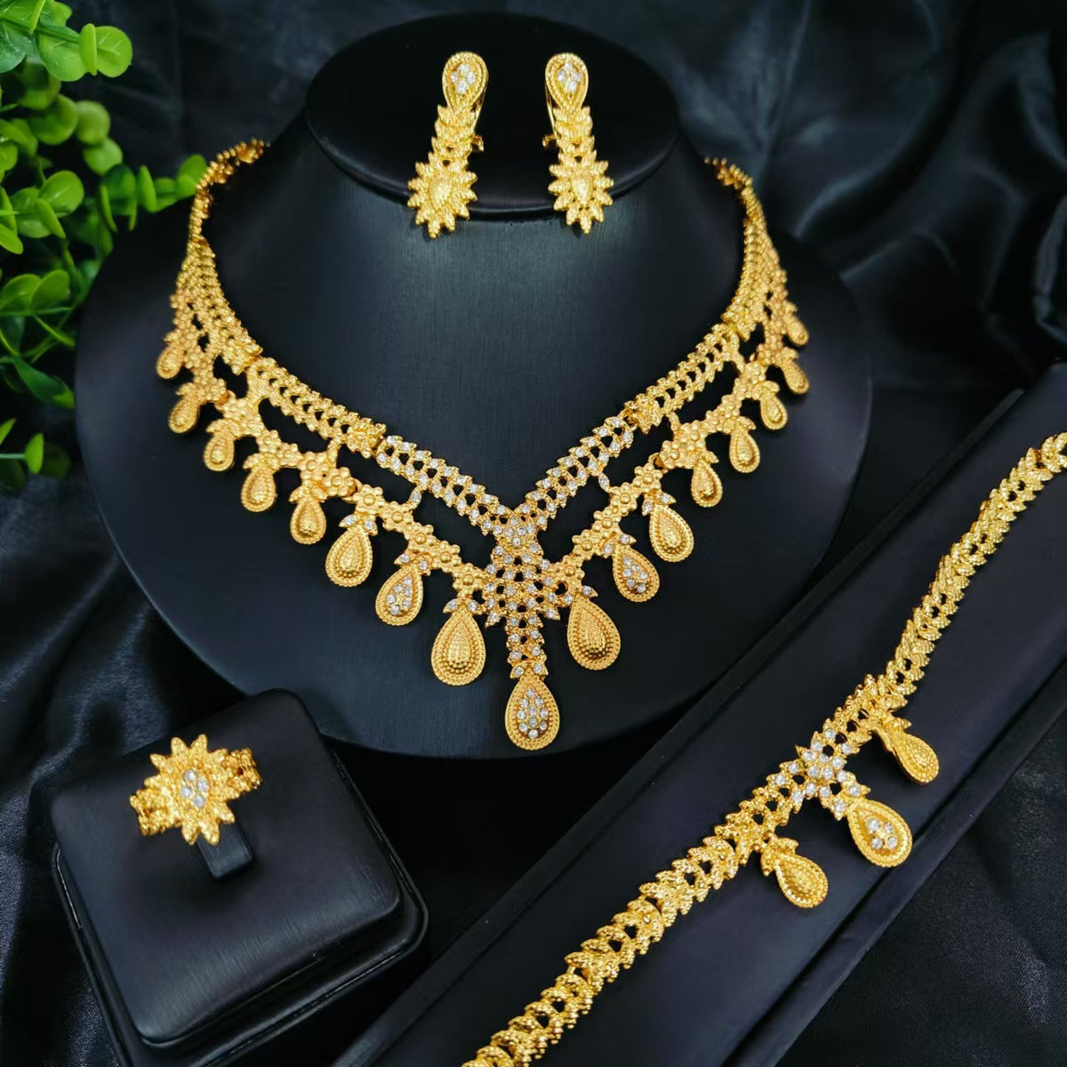 Vintage Jewelry Set 24k Gold Plated Necklace Diamond Bracelet Earrings Set