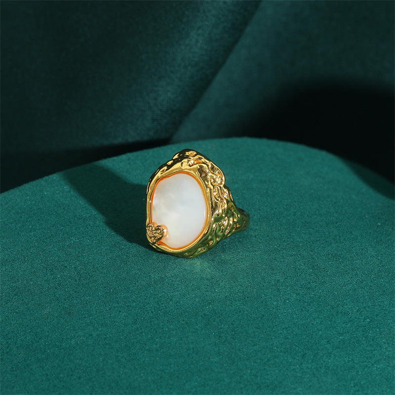 Vintage Copper Mother of Pearl Diamond Rings Queen Cameo
