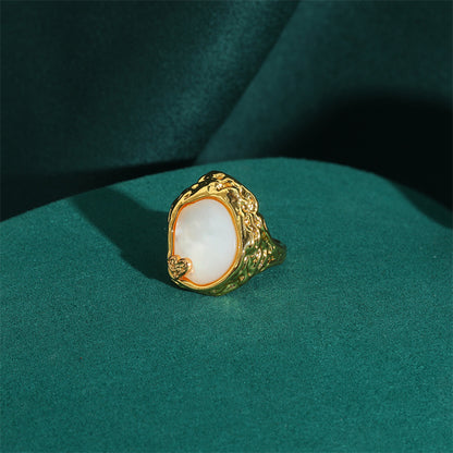Vintage Copper Mother of Pearl Diamond Rings Queen Cameo