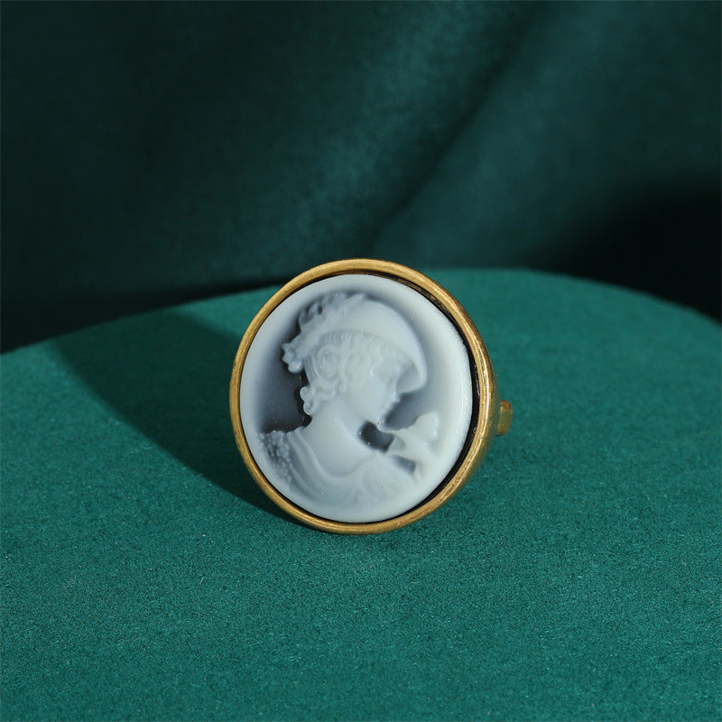 Vintage Copper Mother of Pearl Diamond Rings Queen Cameo