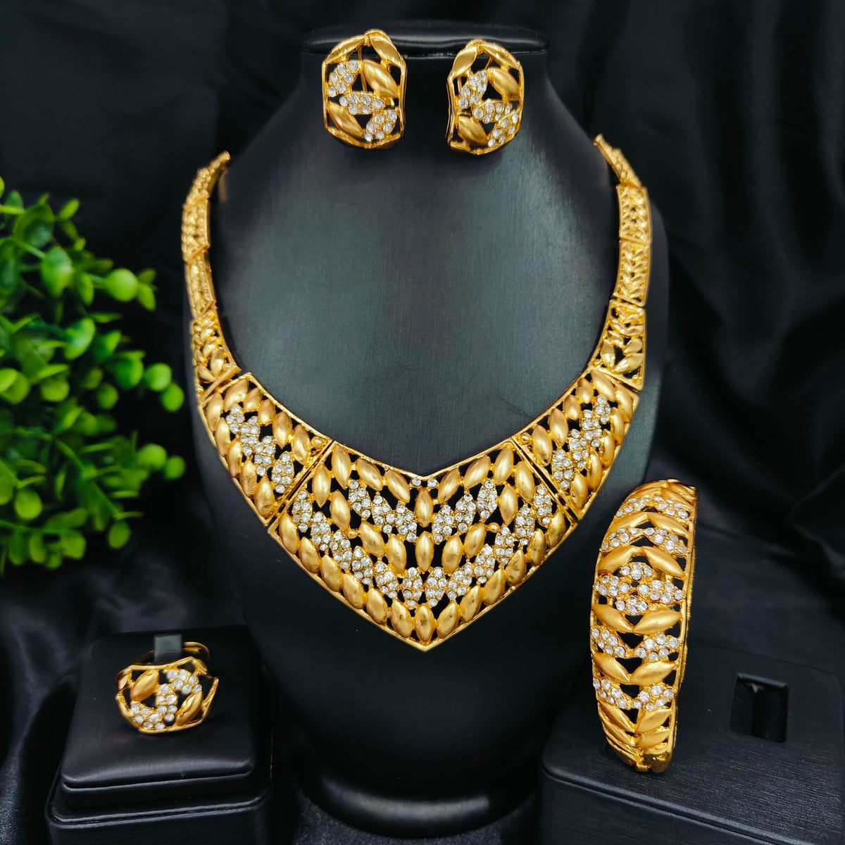 Vintage Jewelry Set 24k Gold Plated Necklace Diamond Bracelet Earrings Set