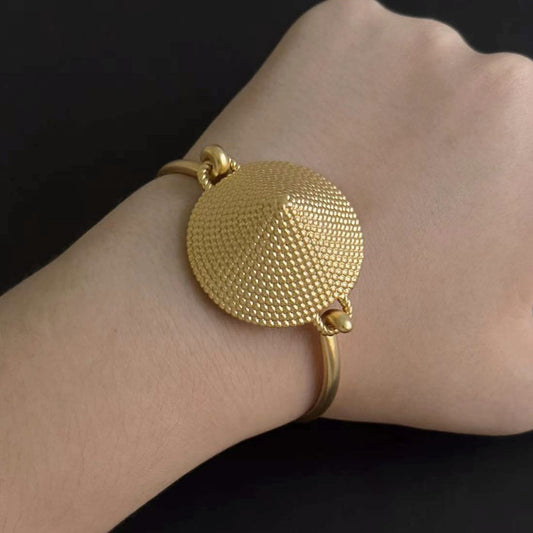 Vintage Matte 24k Gold Plated Hypoallergenic Grain Umbrella Bangle
