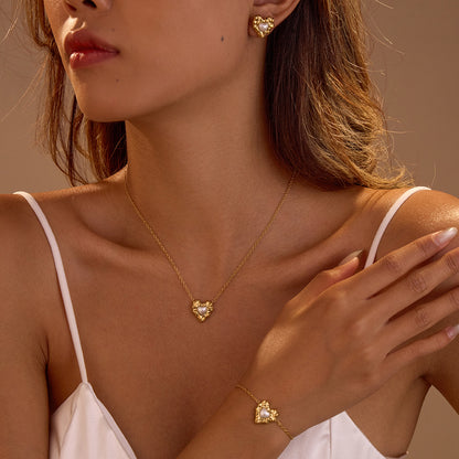 18k Gold Plated Necklace Bracelet Irregular Heart Pearl Earrings Gorgeous Jewelry Set