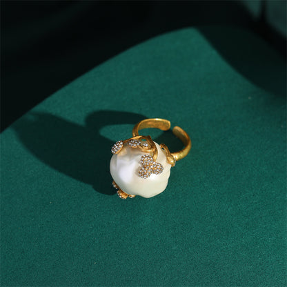 Vintage Copper Mother of Pearl Diamond Rings Queen Cameo