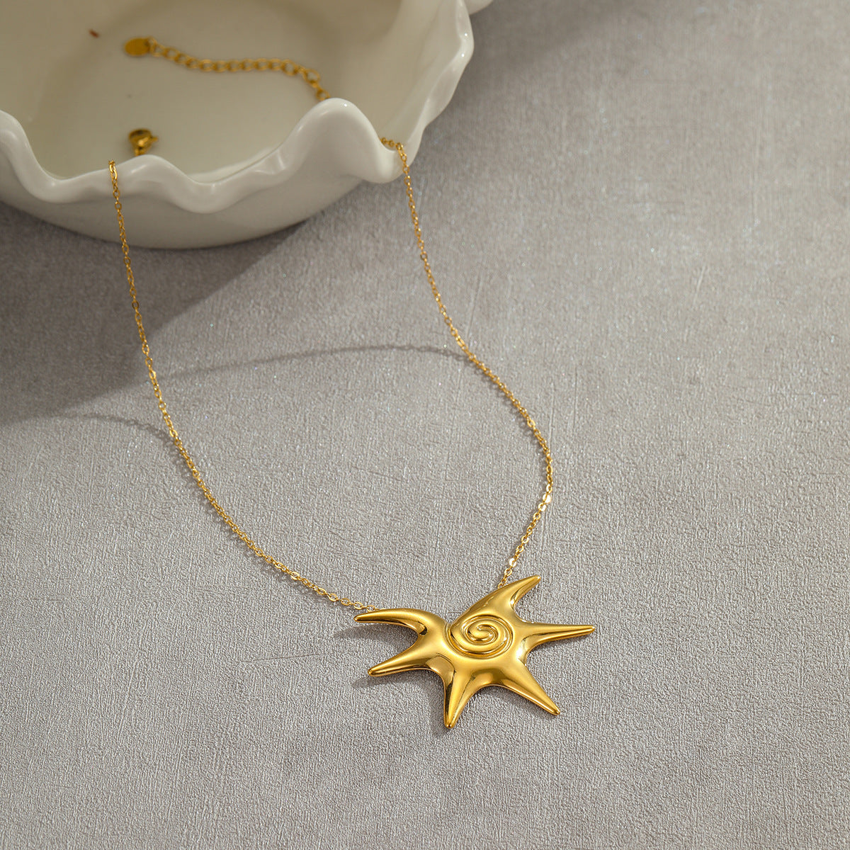 18k Gold Plated Starfish Earrings Necklace Gorgeous Jewelry Set
