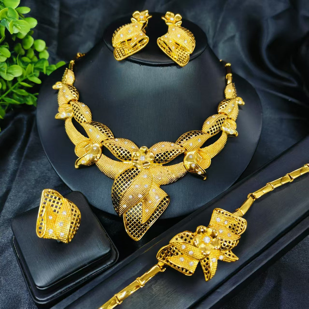 Vintage Jewelry Set 24k Gold Plated Necklace Diamond Bracelet Earrings Set