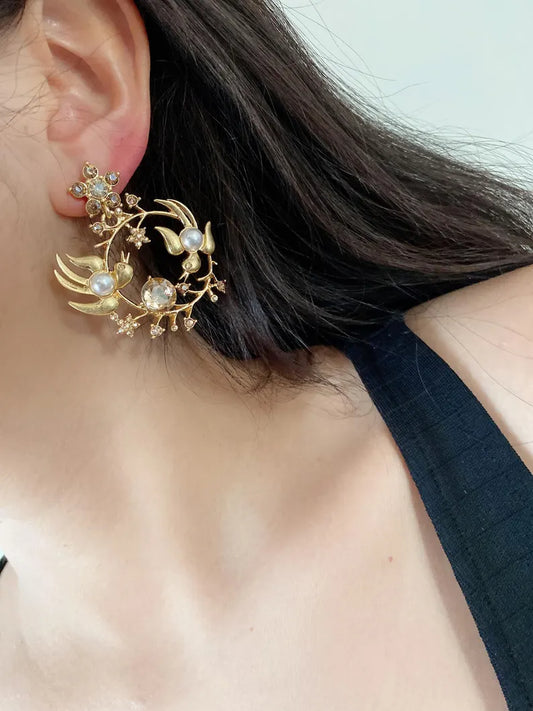 Vintage Jewelry Designer Gold Swallows Crystal Drop Earrings