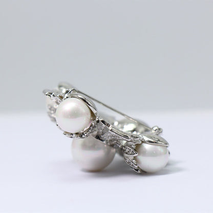 Pearls Diamonds Brooch Gold-Plated Copper