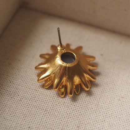 Vintage Jewelry Sunflower Gold Earrings