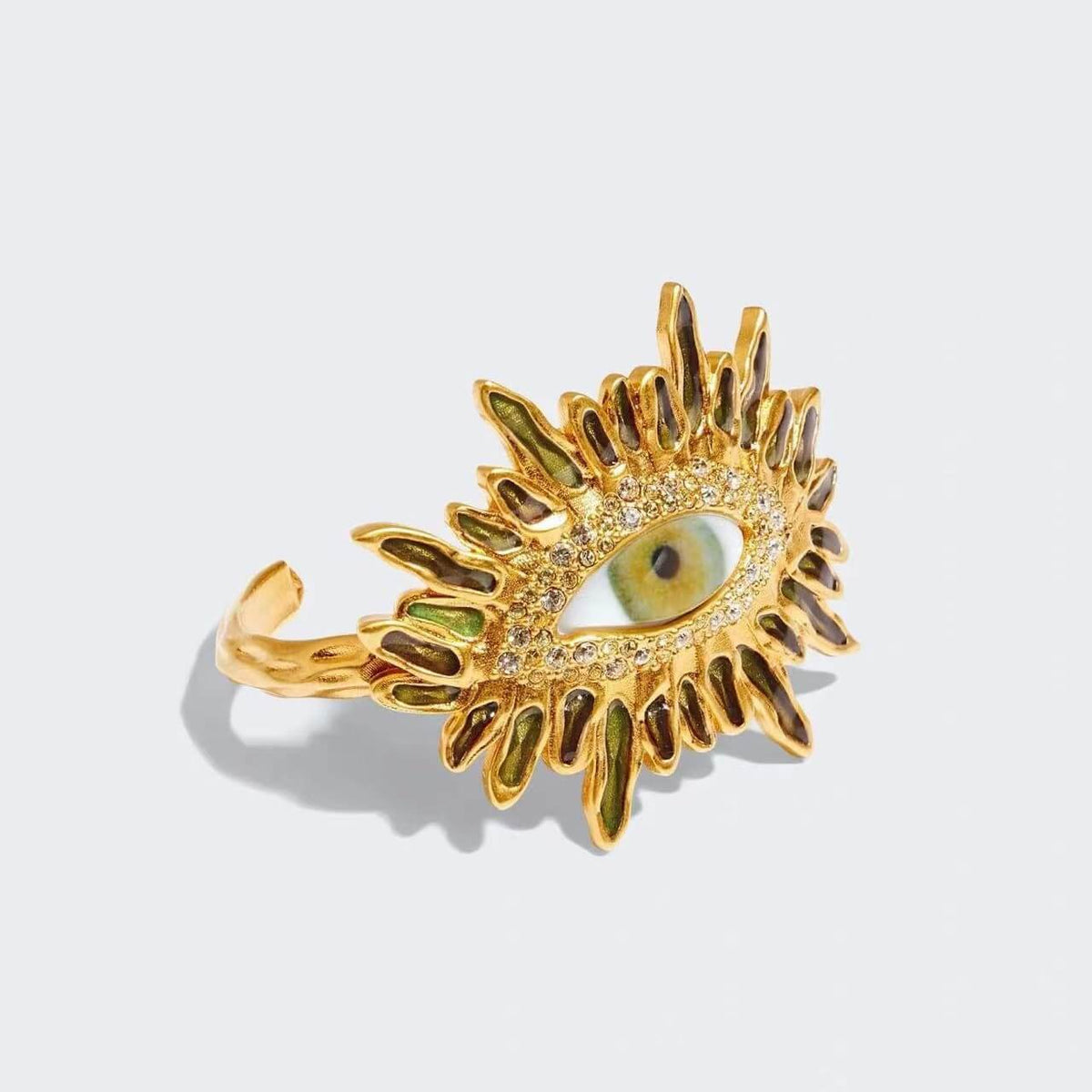 Vintage Jewelry Gold Eyes Bangle