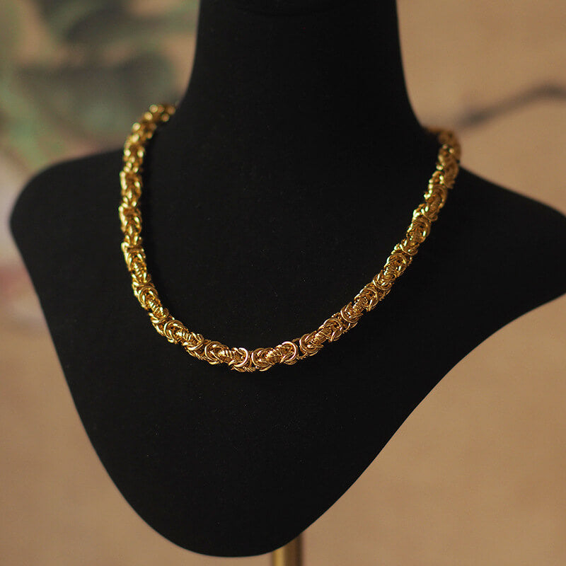 Vintage Jewelry Gold Necklace