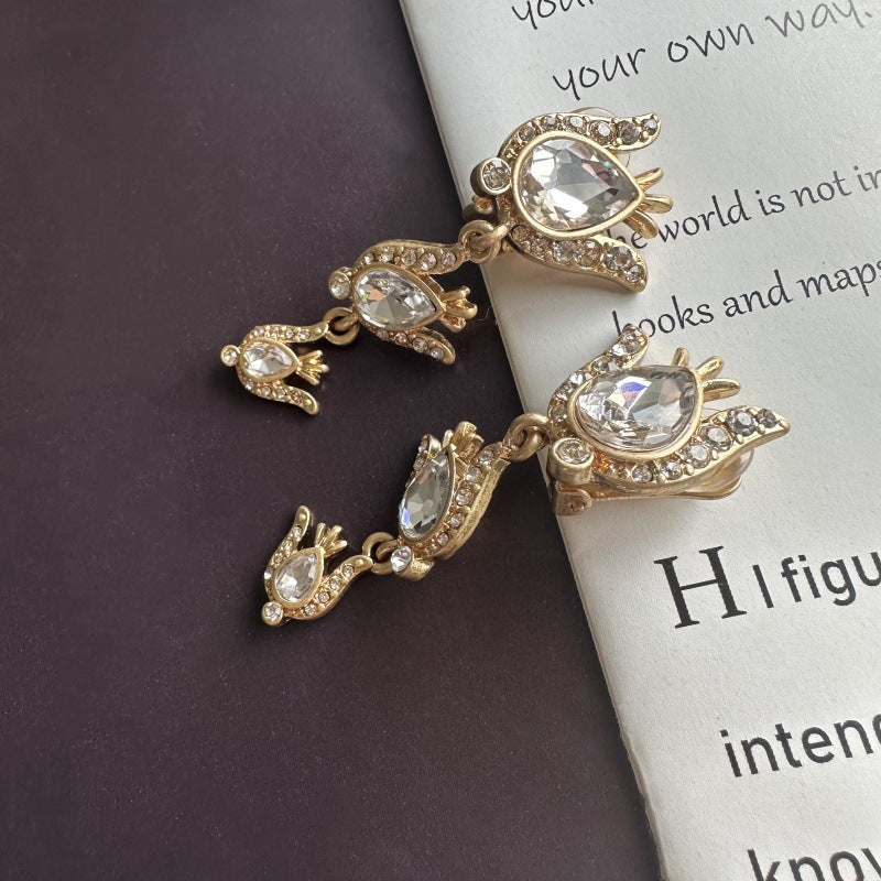 Vintage Jewelry Designer Diamond Drop Earrings