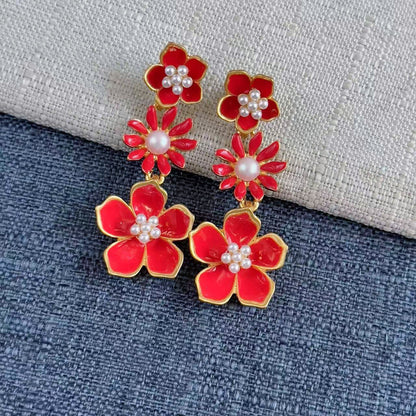 Vintage Jewelry Designer Flowers Drop Earrings