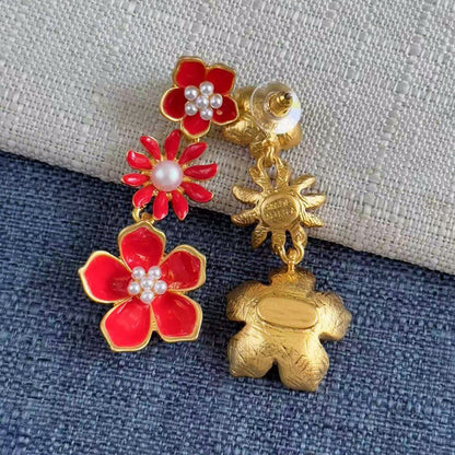 Vintage Jewelry Designer Flowers Drop Earrings