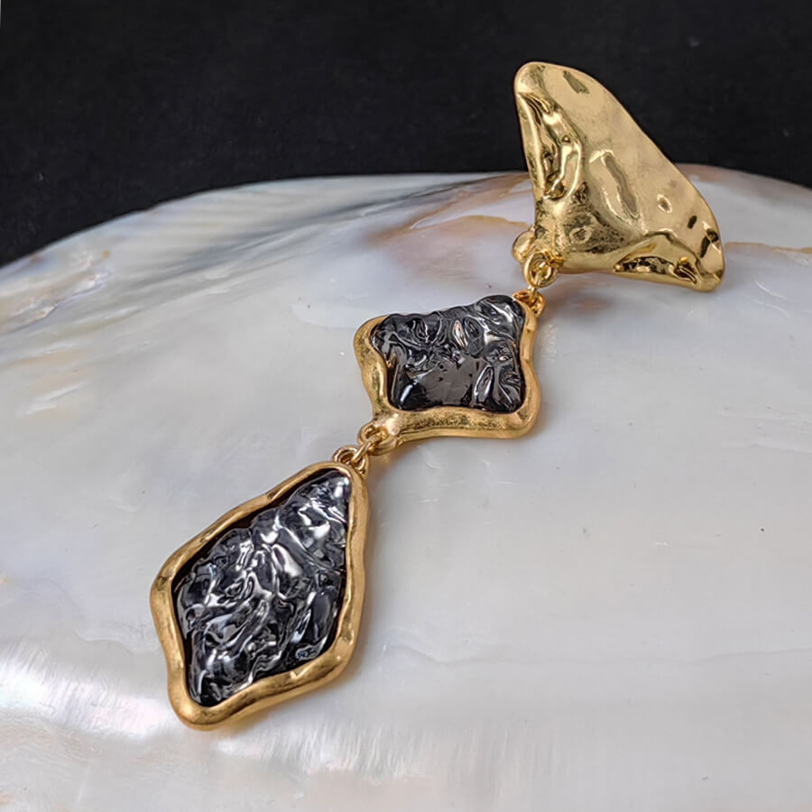 Vintage Jewelry Designer Gold Rhombus Earrings