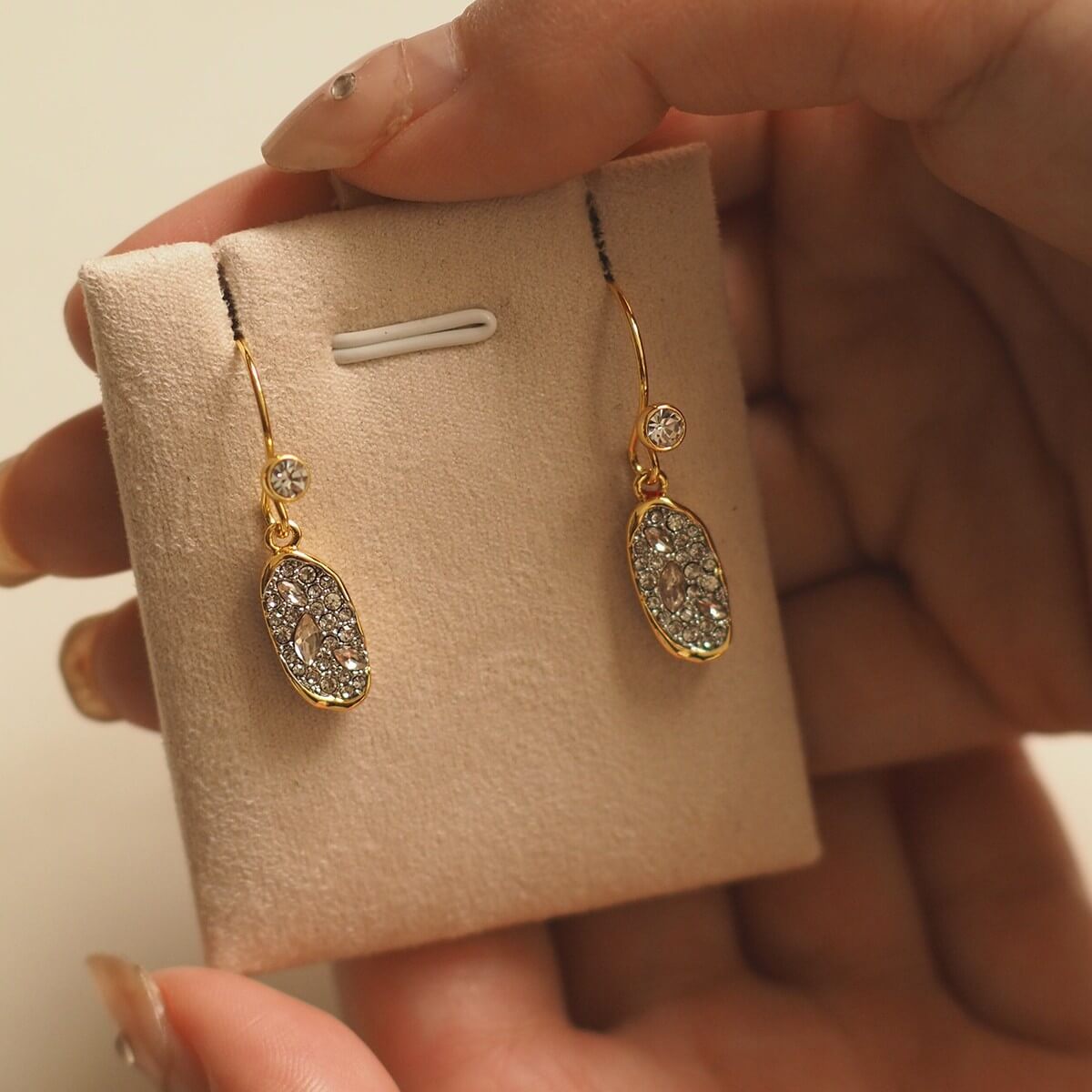 Vintage Jewelry Gold Crystal Earrings